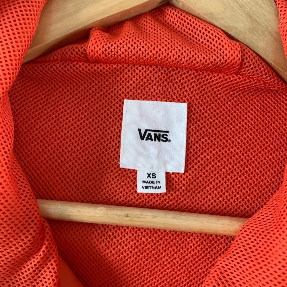 Woman’s Vans Spring Jacket - Picture 3 of 4